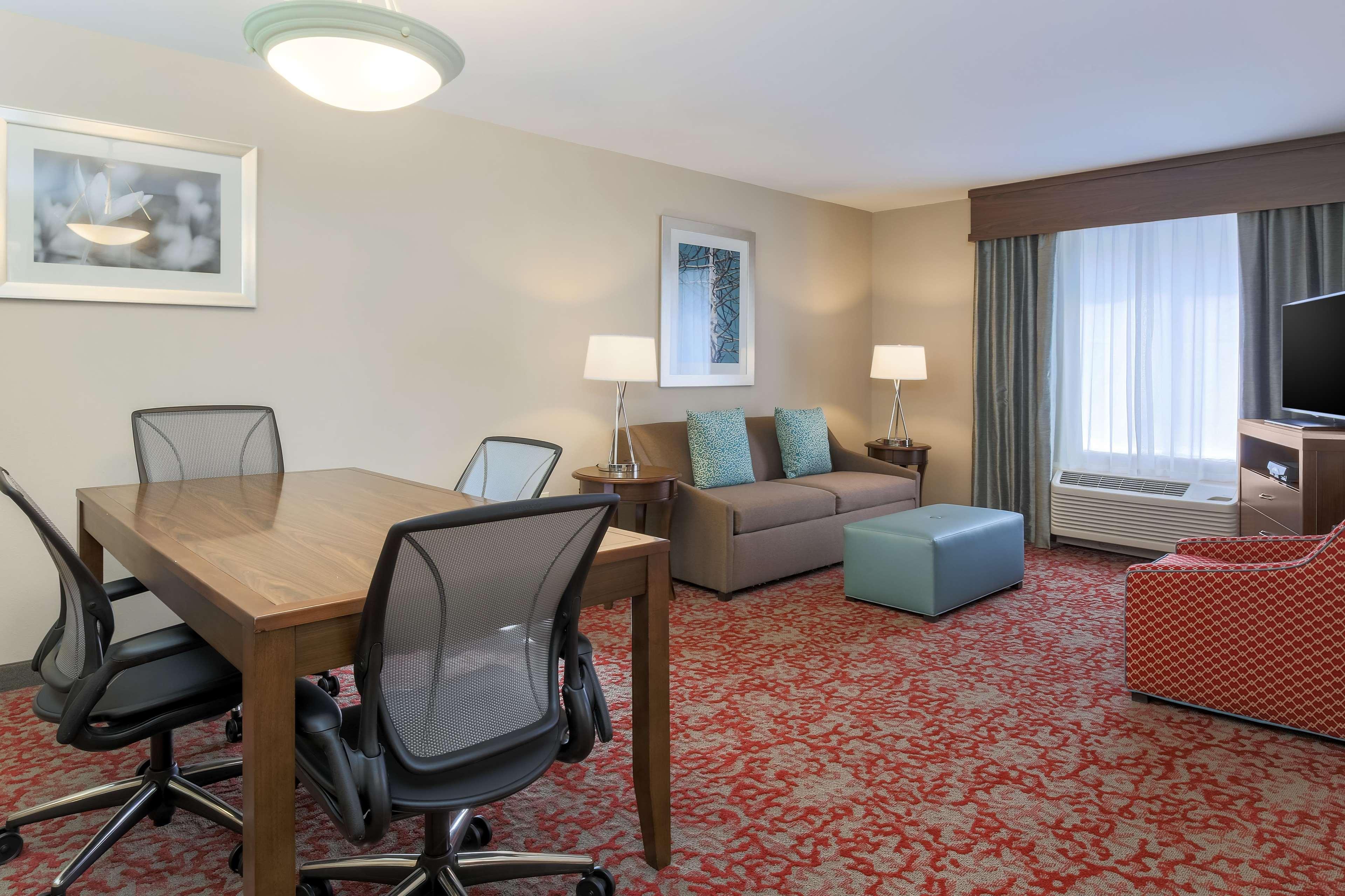 Hilton Garden Inn ננואט מראה חיצוני תמונה